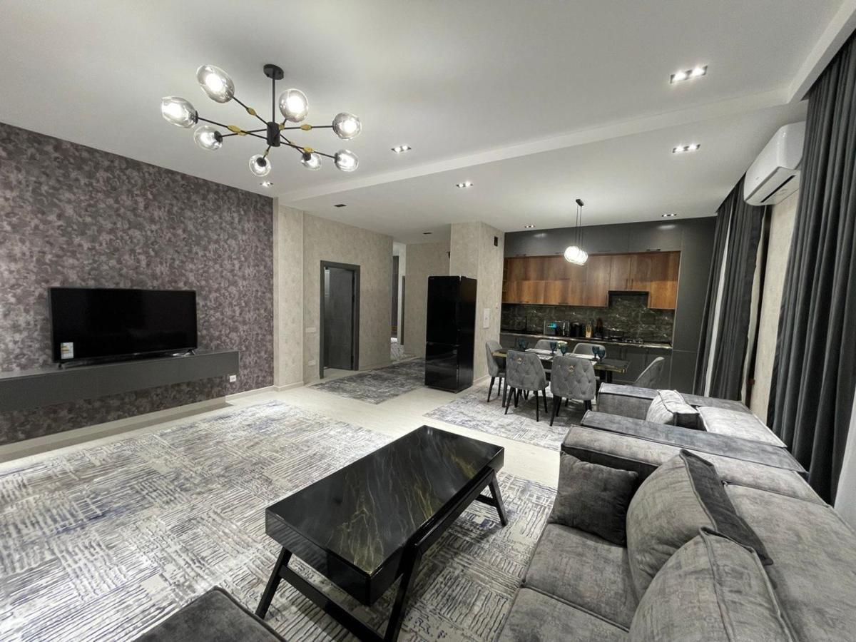 Yakkasaroy Dream House Apartment Tashkent Luaran gambar